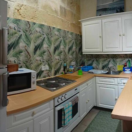 Għarb Arthome - Guest Rooms מראה חיצוני תמונה