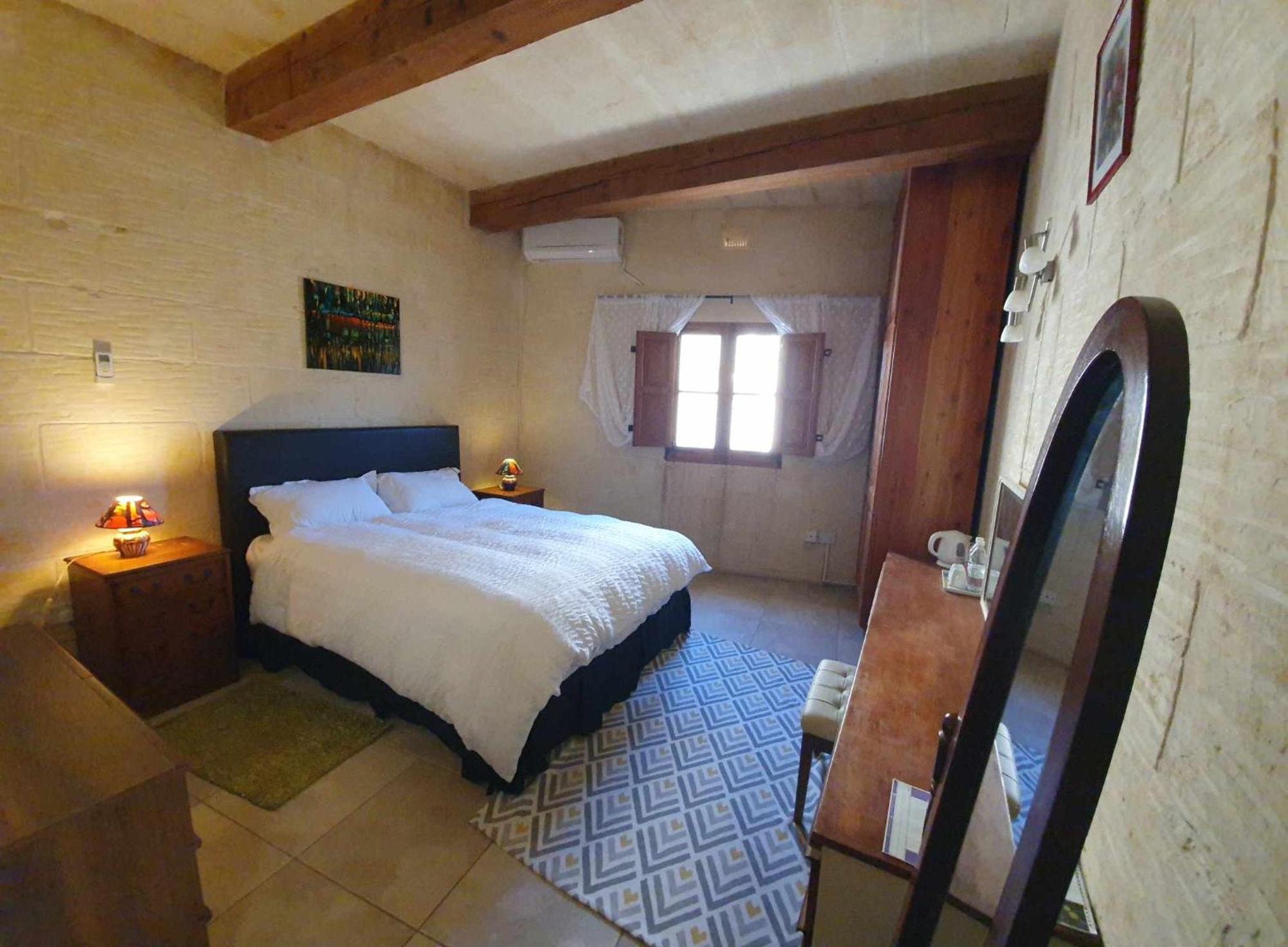 Għarb Arthome - Guest Rooms מראה חיצוני תמונה